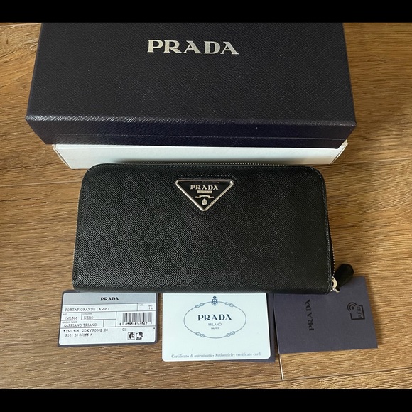 PRADA-AUTHENTIC (NWT) Large Black Saffiano Leather Zip Around Wallet - Picture 14 of 15